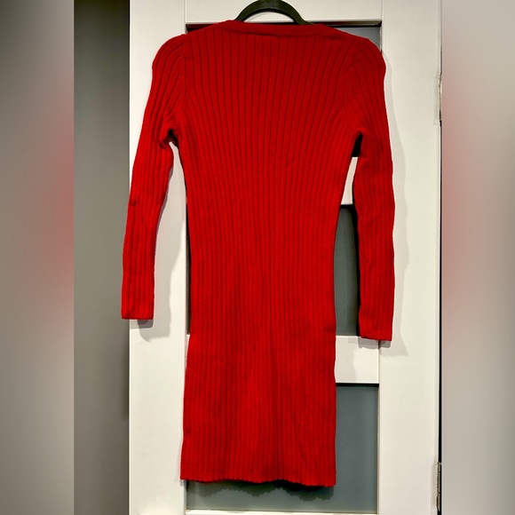 Dress - Picture 2 of 3